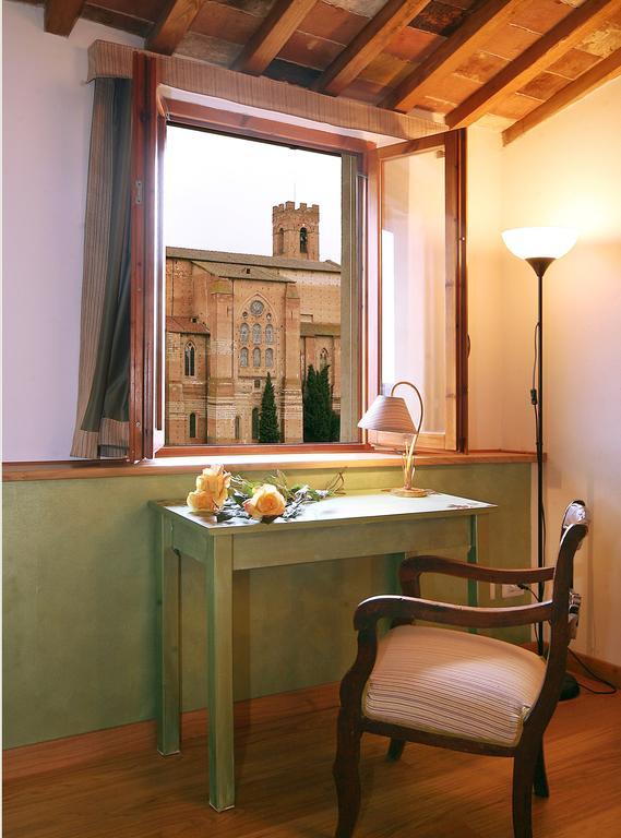 Casacenti B&B Siena Rum bild